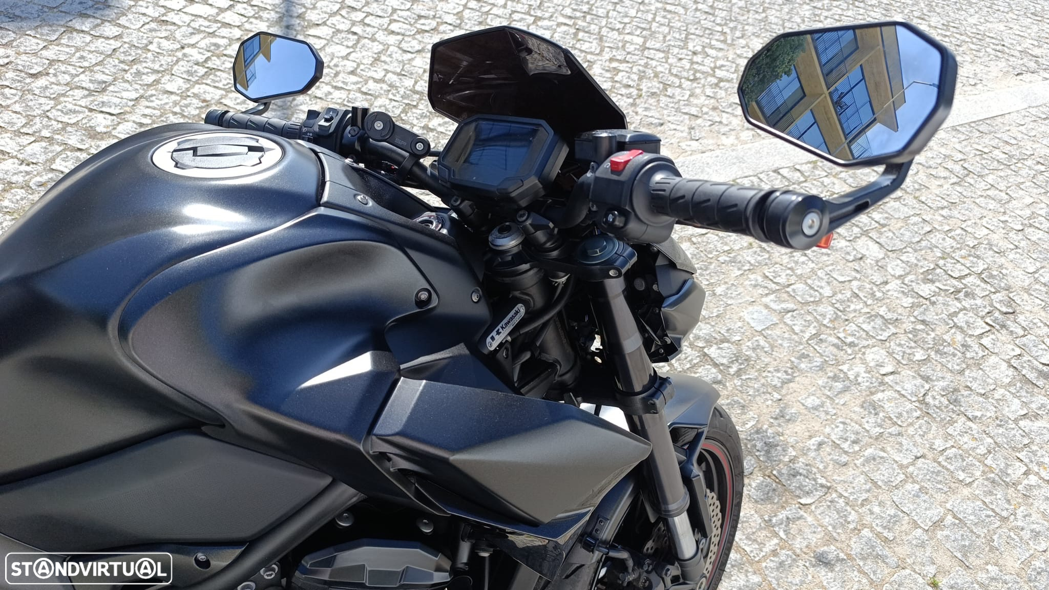 Kawasaki 900 z900 2020 - 8