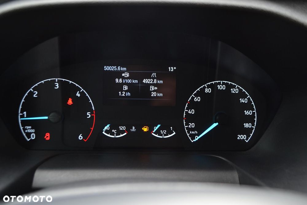 Ford Transit L4H3 RWD Trend - 27