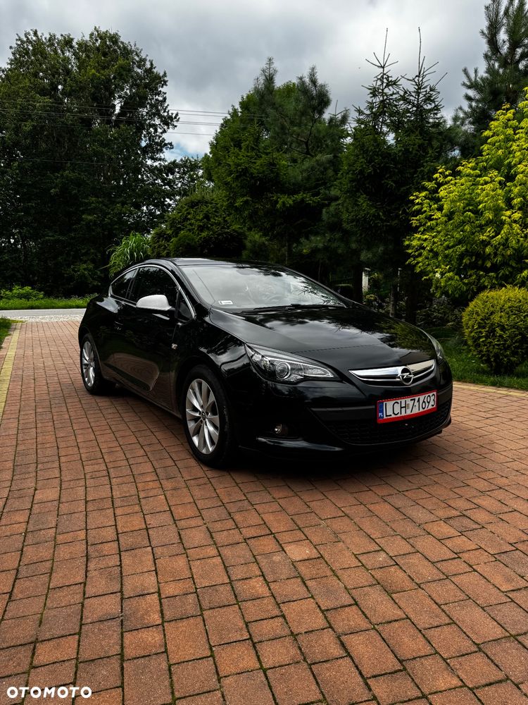 Opel Astra IV GTC 1.4 T Sport - 1