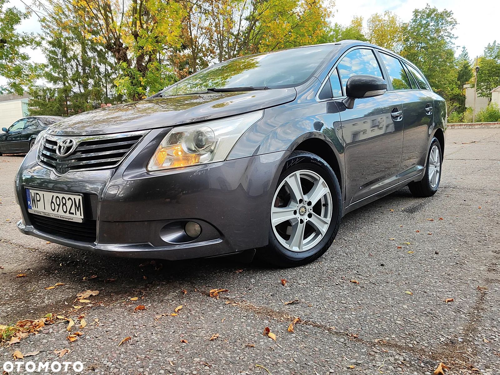 Toyota Avensis 1.8 Sol - 1