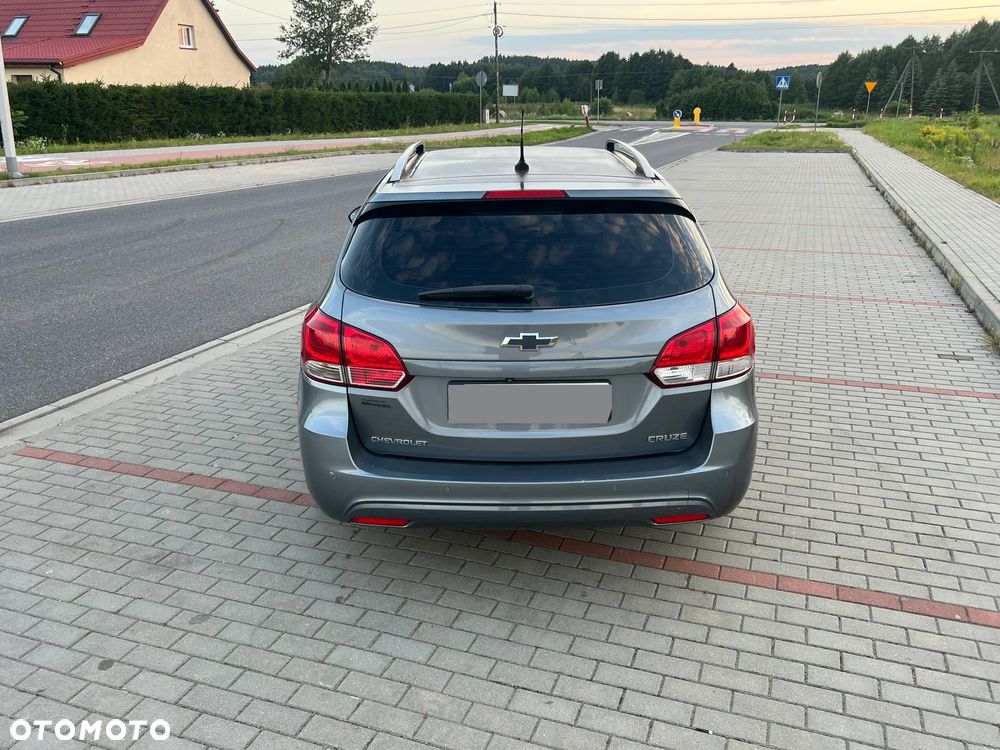 Chevrolet Cruze 1.7 LT - 5