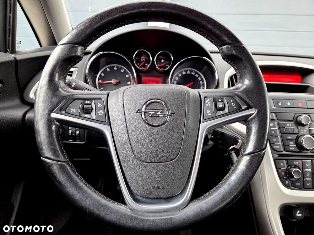 Opel Astra - 24