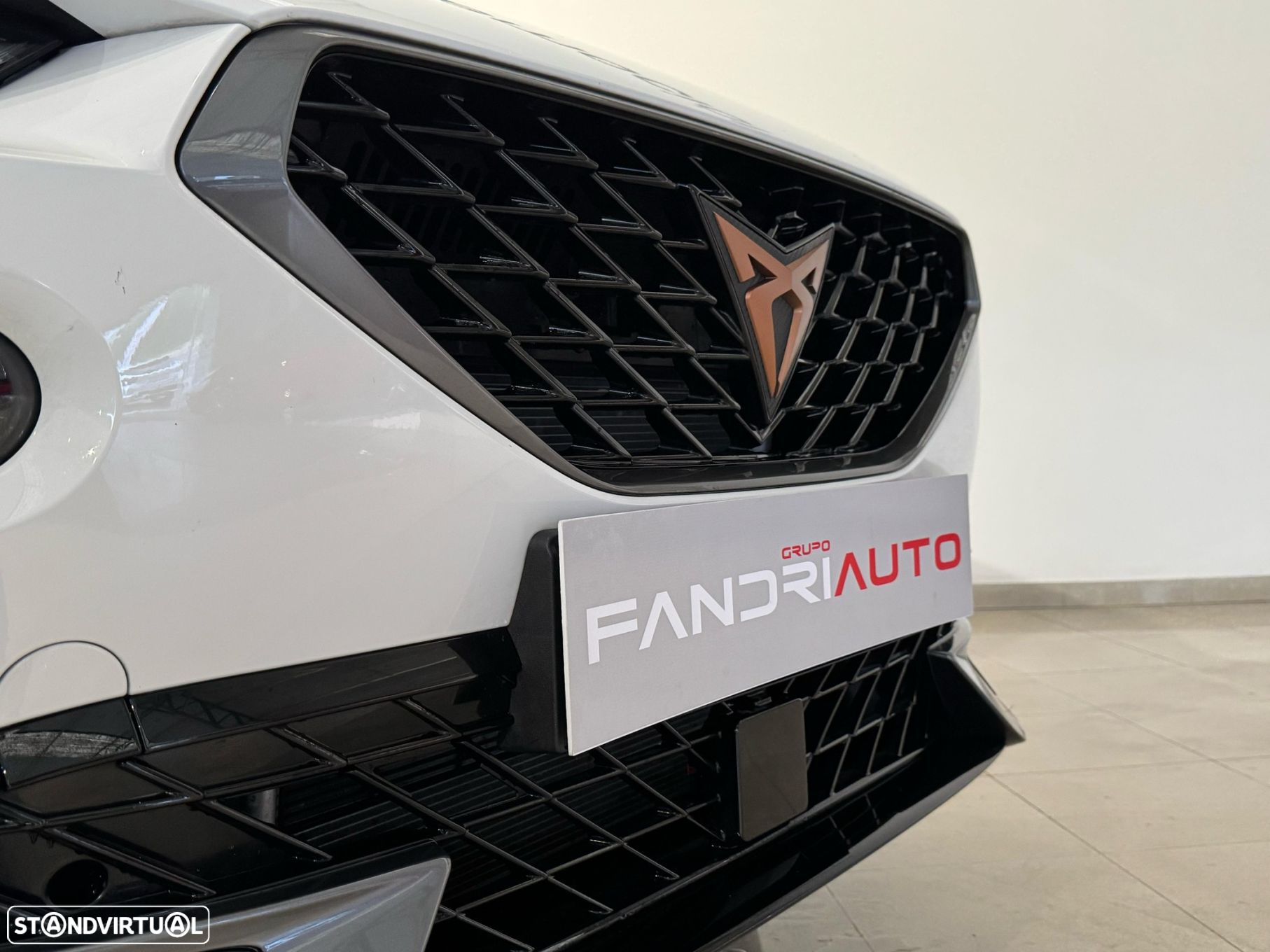 Cupra Formentor 1.4 e-Hybrid Plus DSG - 6