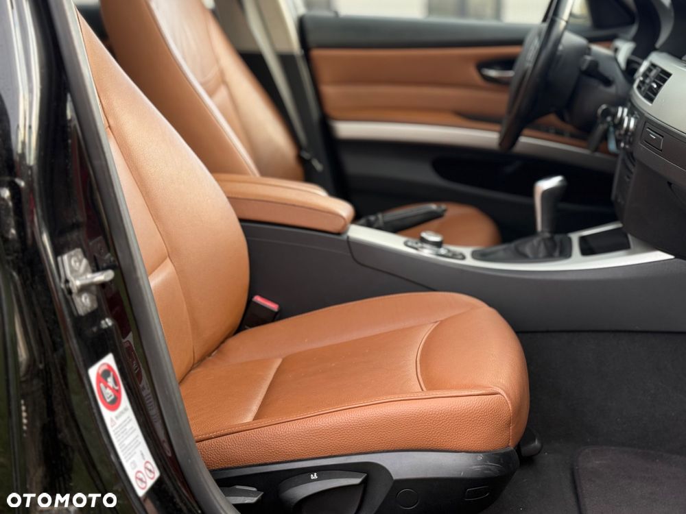 BMW Seria 3 318d DPF - 30