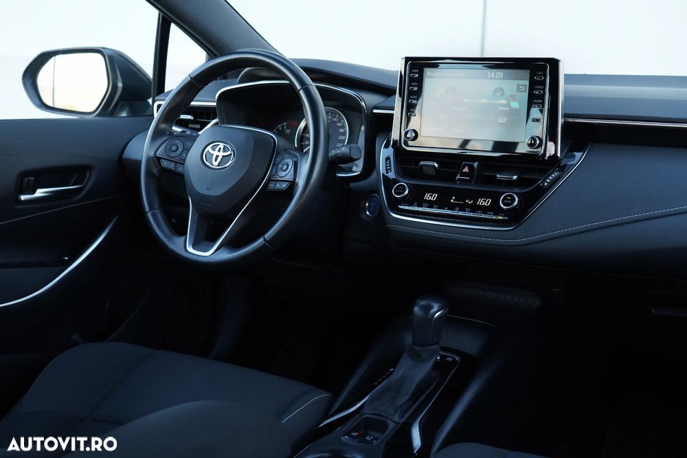 Toyota Corolla 1.8 HSD Business - 13