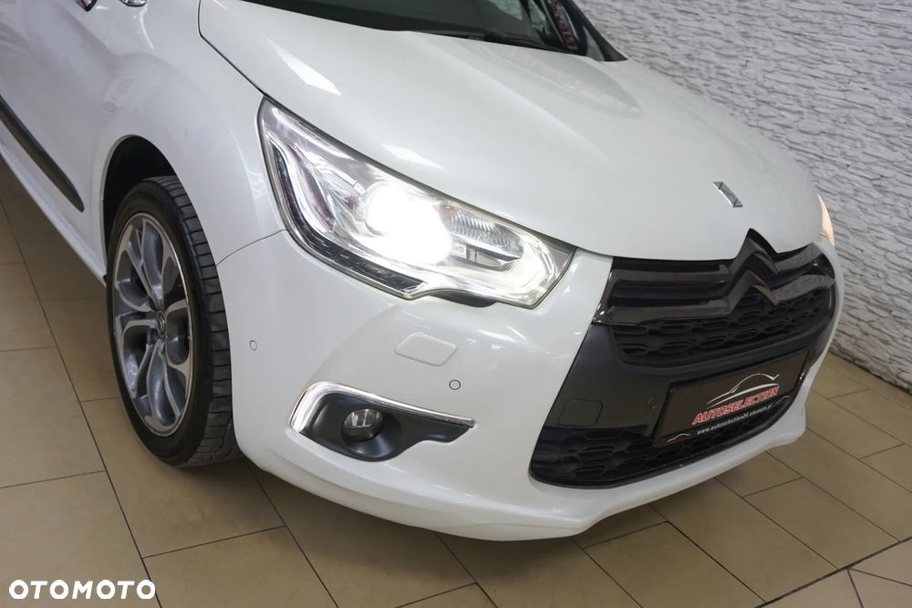 Citroën DS4 THP 200 Pure Pearl - 12