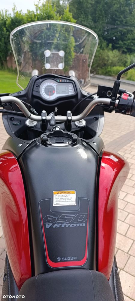 Suzuki V-STROM - 11