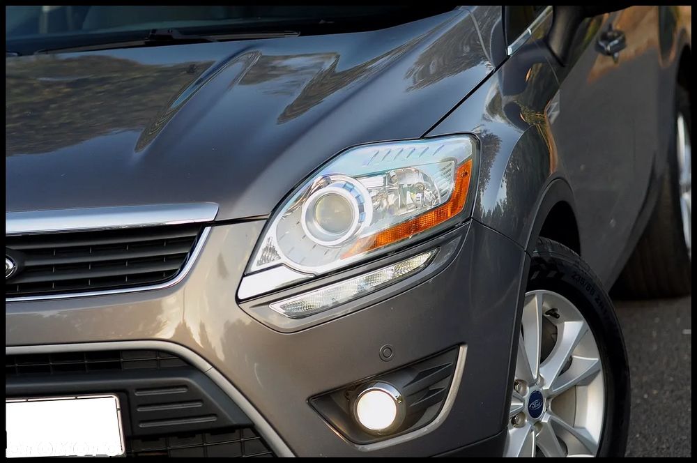 Ford Kuga 2.0 TDCi 4x4 Titanium - 10