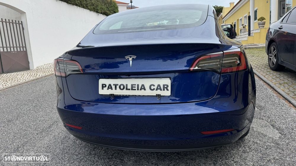 Tesla Model 3 - 2