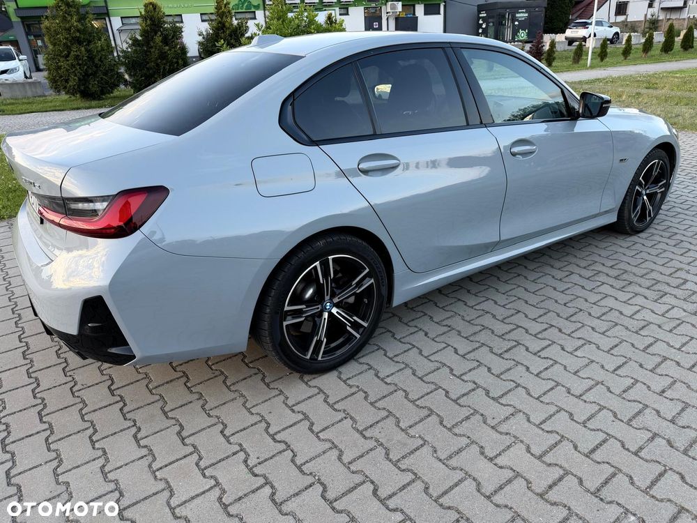 BMW Seria 3 320e PHEV M Sport - 5