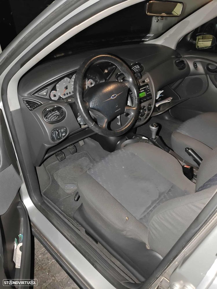 Ford Focus 1.6 F2000 - 6