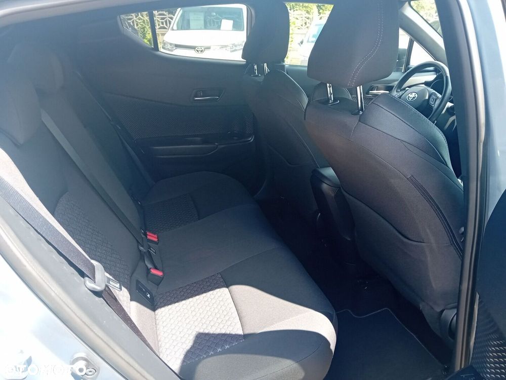 Toyota C-HR 1.8 Hybrid Style - 9