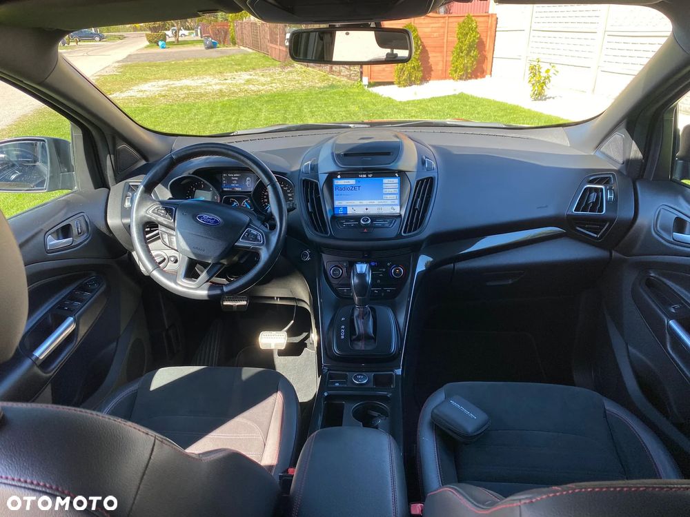 Ford Kuga 2.0 TDCi 4x4 ST-Line - 12