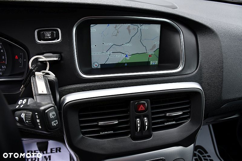 Volvo V40 T4 Inscription - 15