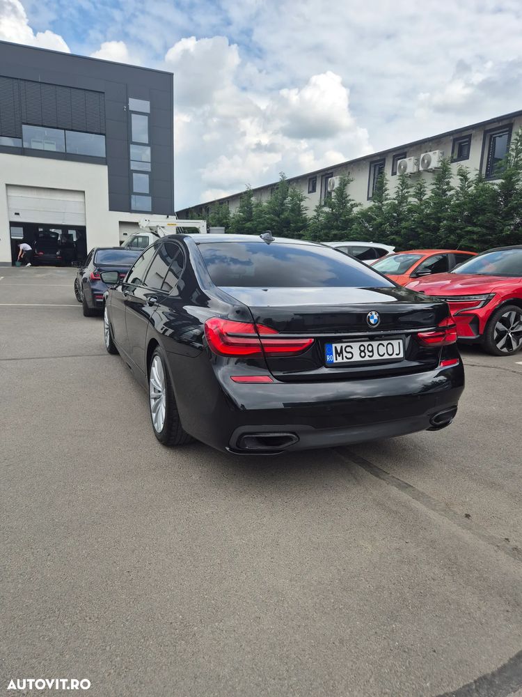 BMW Seria 7 730d xDrive - 17