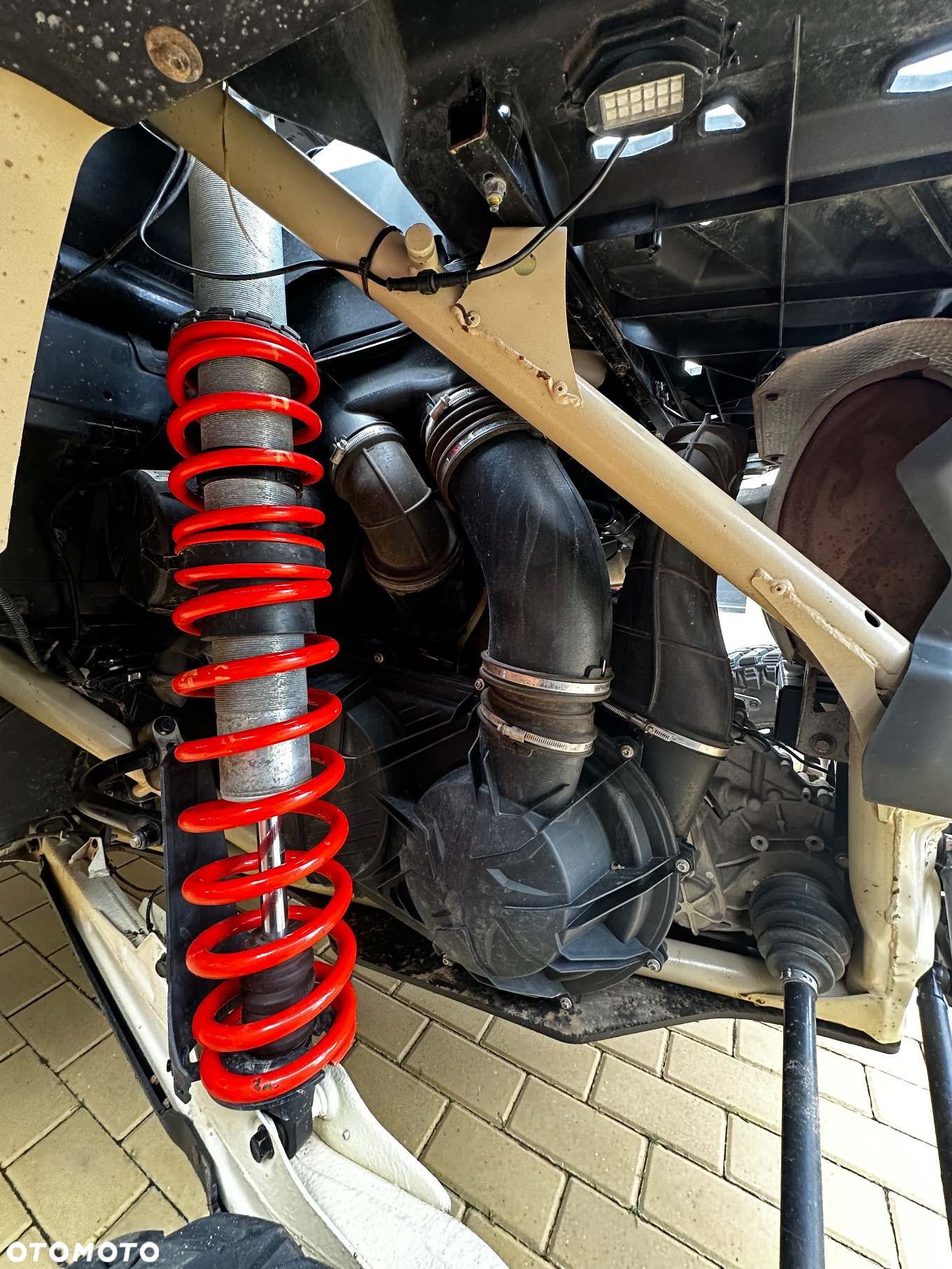 Can-Am Maverick - 17