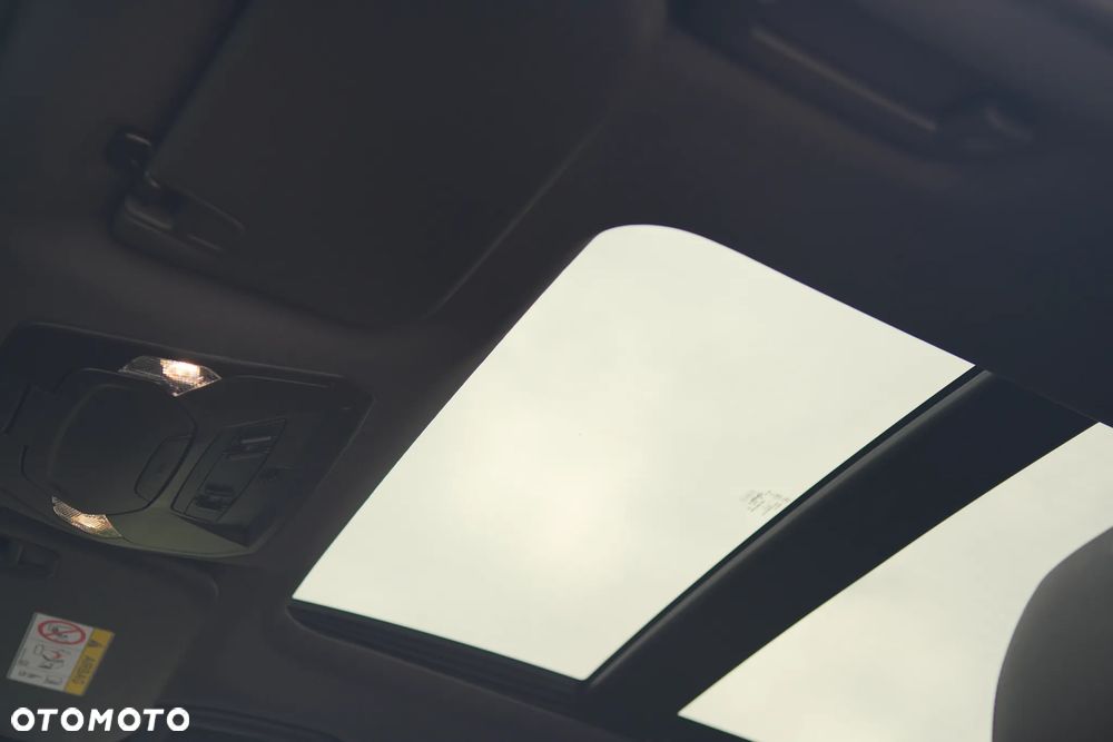 Ford Kuga - 31