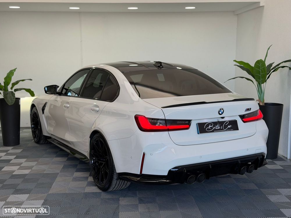 BMW M3 Competition - 4