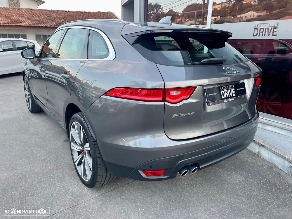 Jaguar F-Pace 2.0 i4D Prestige Aut. - 6
