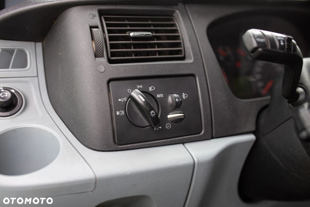 Ford TRANSIT - 16
