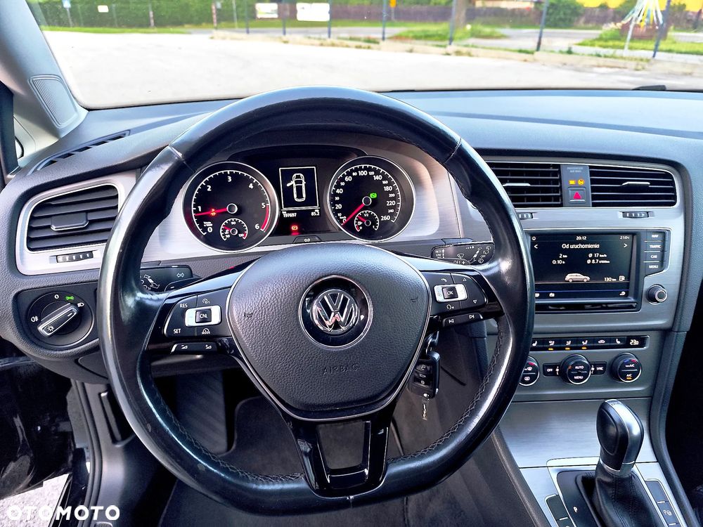 Volkswagen Golf 2.0 TDI DSG Sound - 9