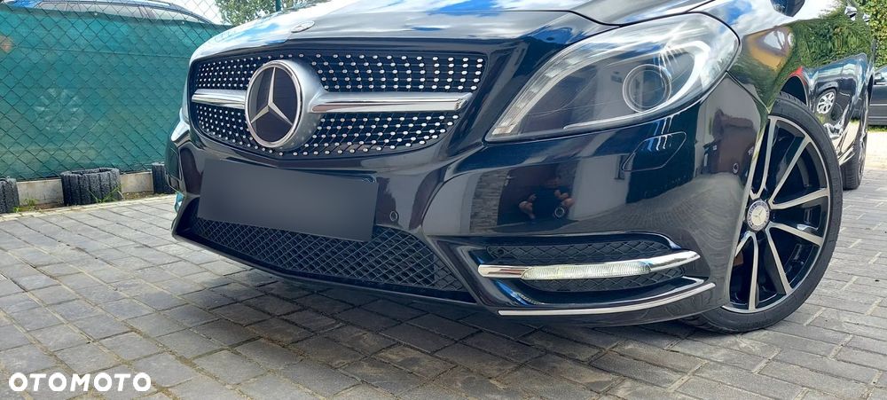 Mercedes-Benz Klasa B 180 (CDI) d 7G-DCT AMG Line - 22