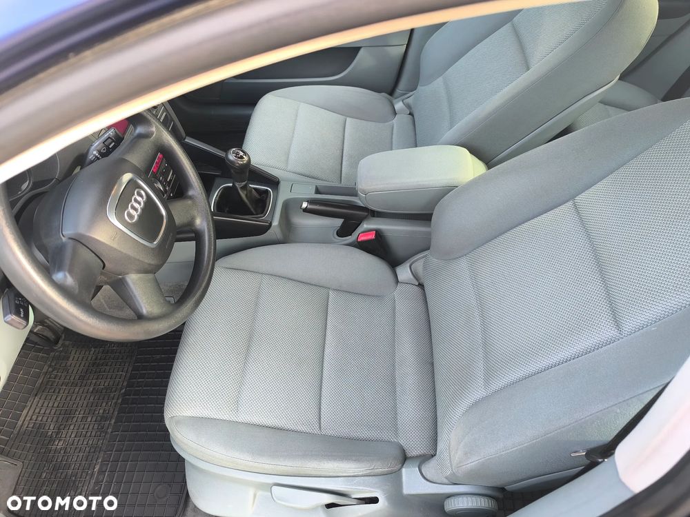 Audi A3 - 8