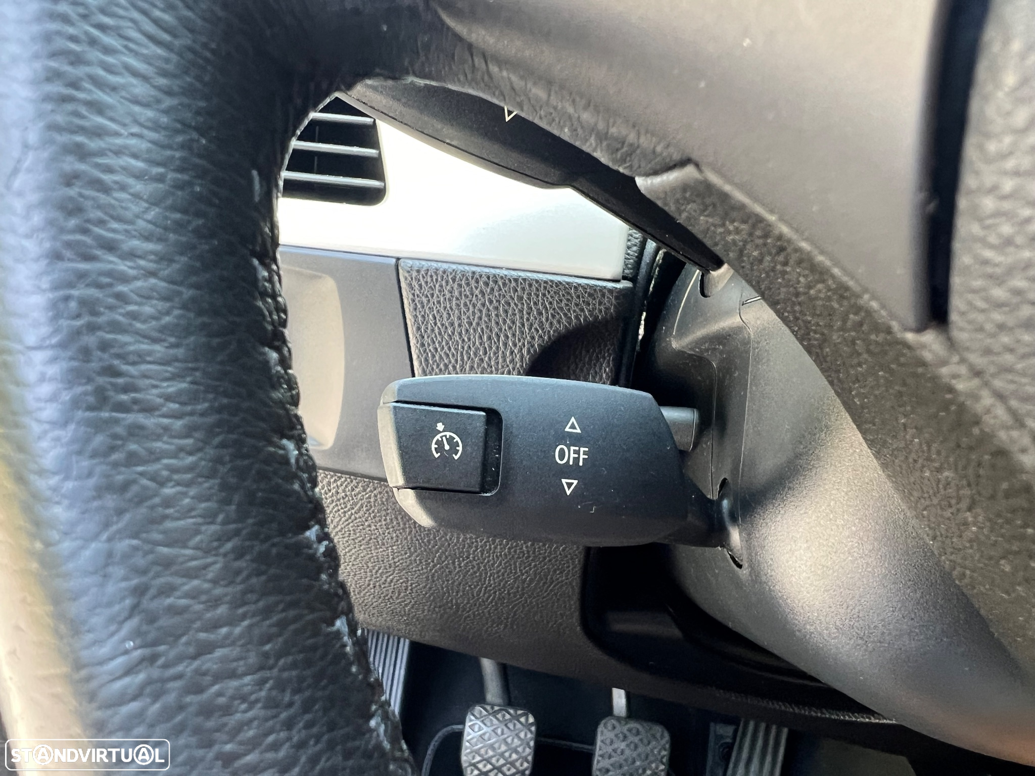 BMW 318 d Touring LifeStyle - 13