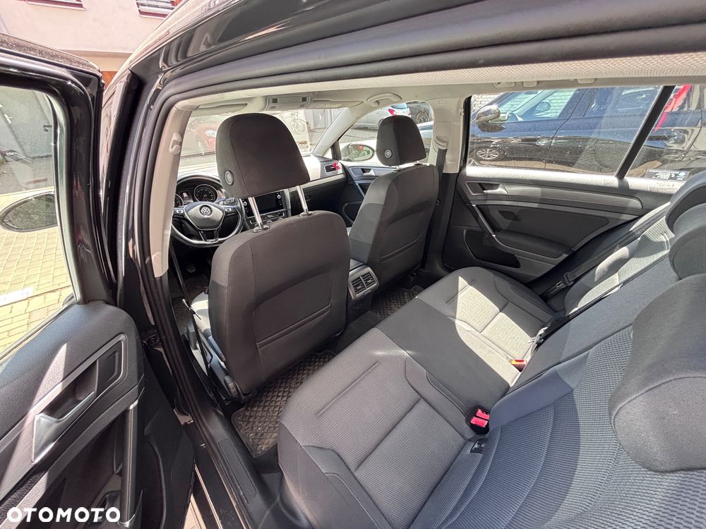 Volkswagen Golf 1.6 TDI BMT Comfortline - 9