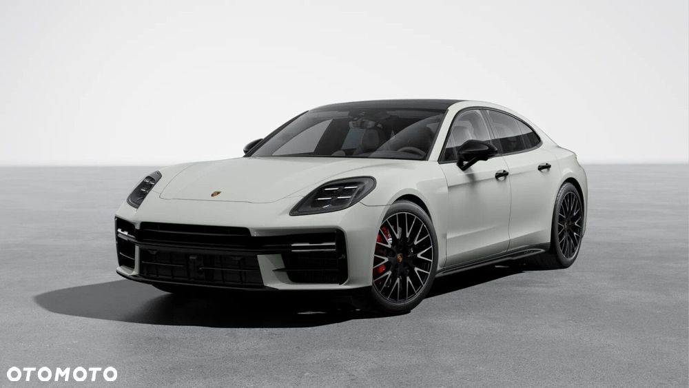 Porsche Panamera - 1
