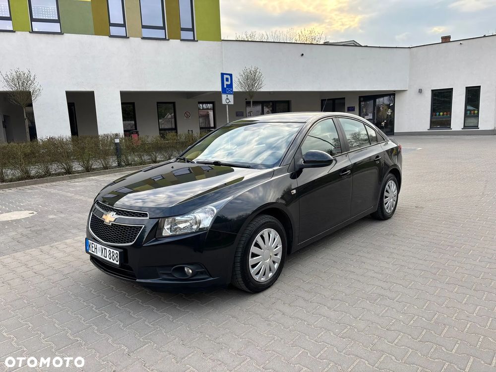 Chevrolet Cruze - 24