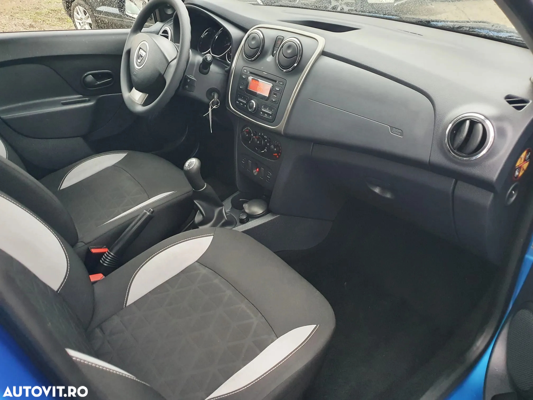 Dacia Sandero Stepway dCi 90 Prestige - 9