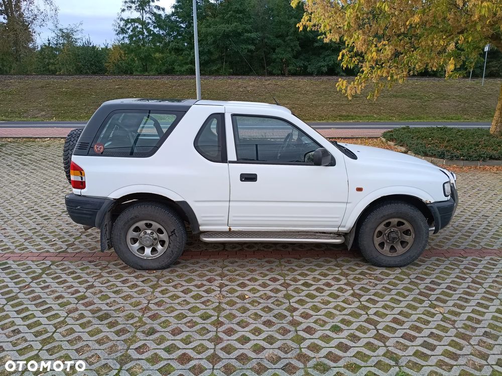 Opel Frontera 2000 photo 4
