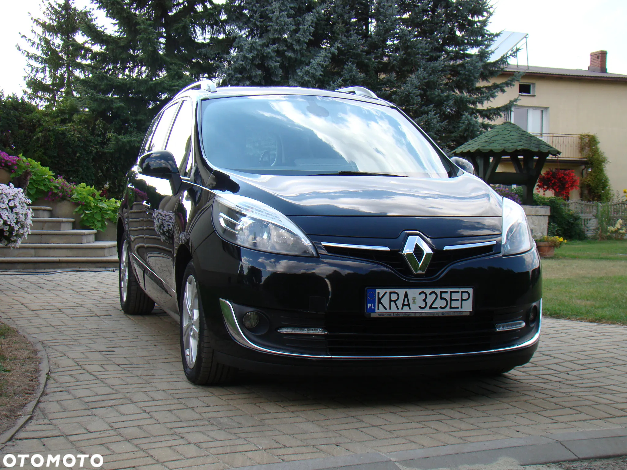 Renault Grand Scenic - 20