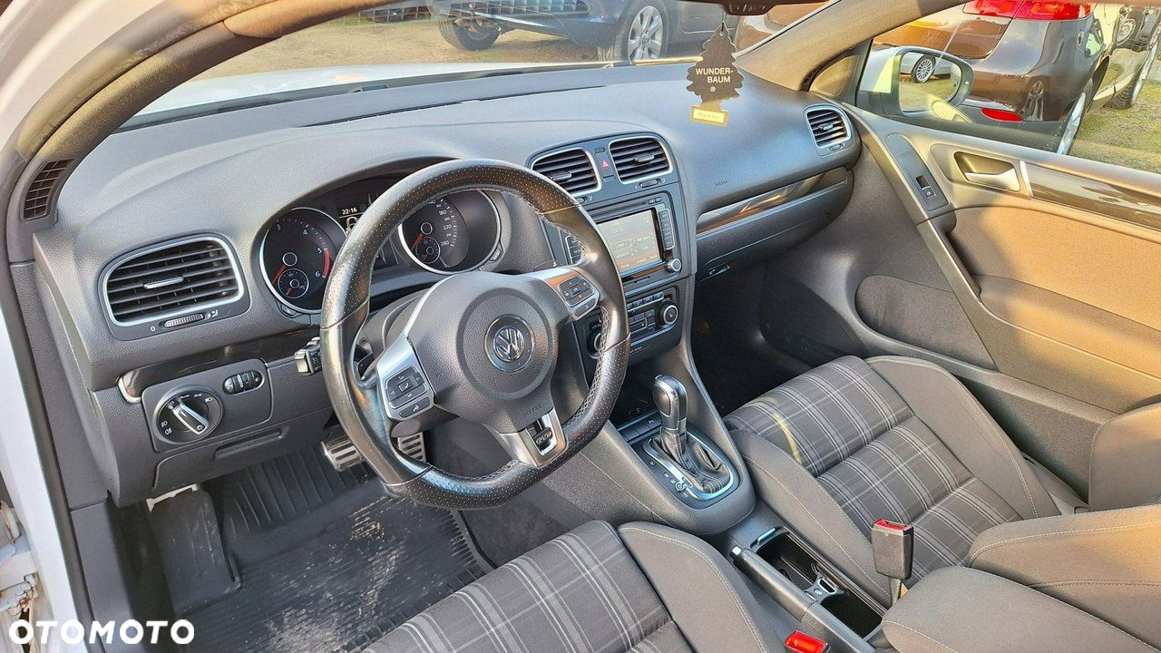Volkswagen Golf - 13