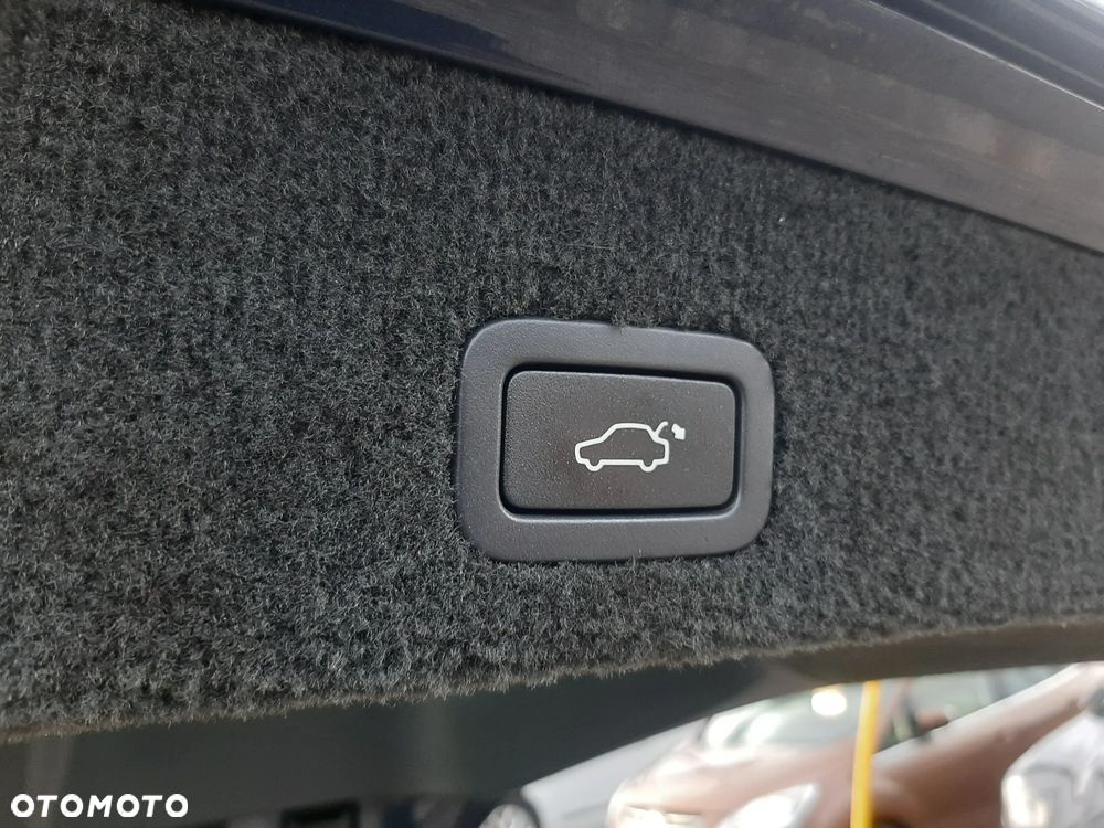 Volvo V70 DRIVe Momentum - 23
