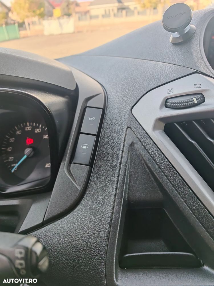 Ford Transit Custom - 13
