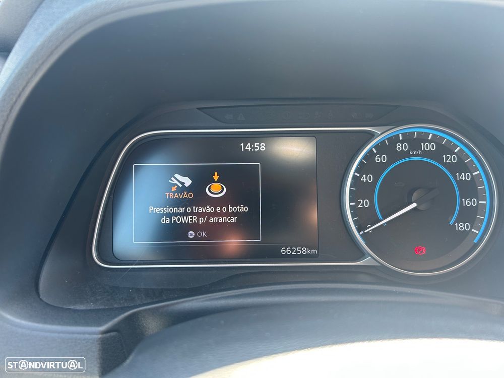 Nissan Leaf 40 kWh N-Connecta - 23