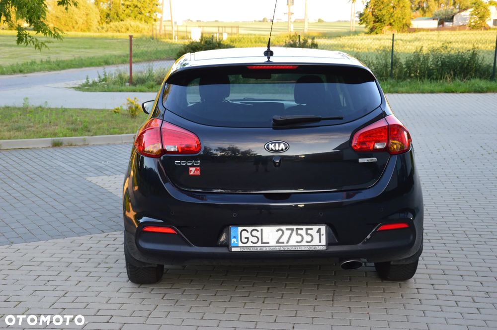 Kia Ceed - 15