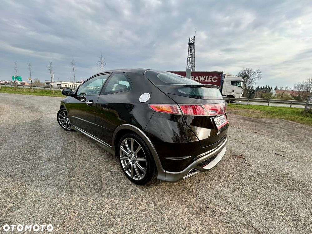 Honda Civic 1.8i-VTEC Type S - 3