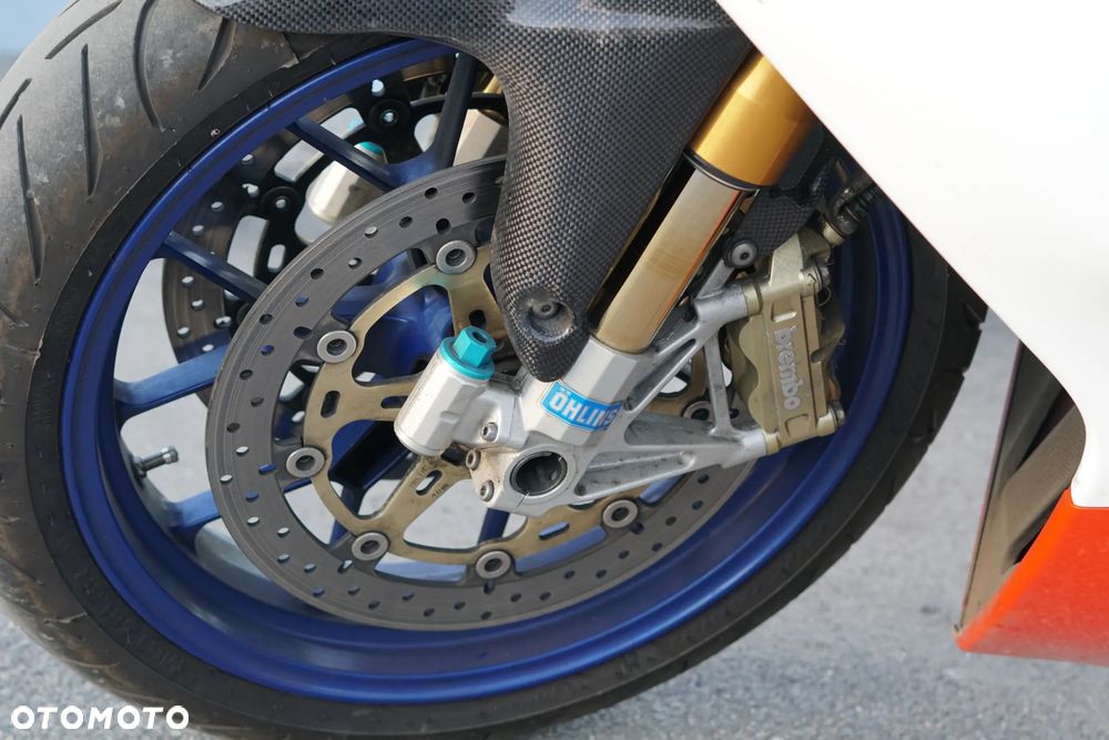 Aprilia RSV - 10