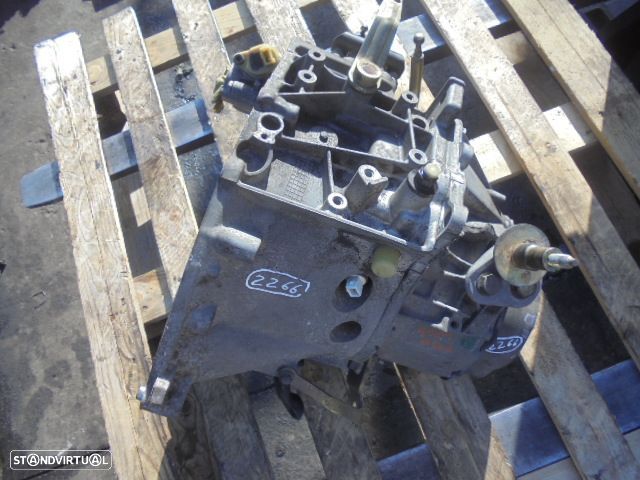 Caixa Velocidades 20DL22 PEUGEOT 206 1999 1.9D 69CV 3P VERMELHO DIESEL 5 VELOCIDADES - 1