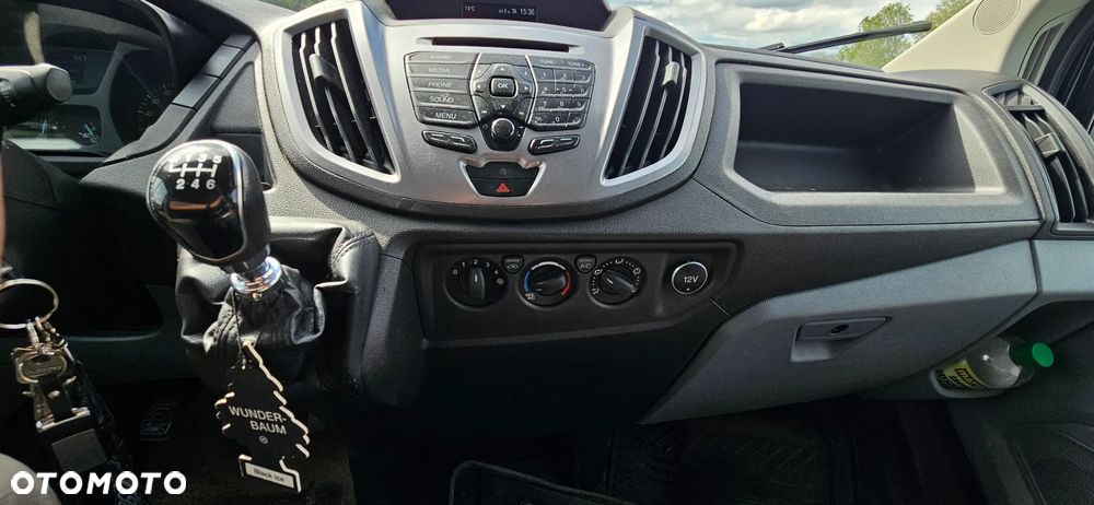 Ford Transit - 11
