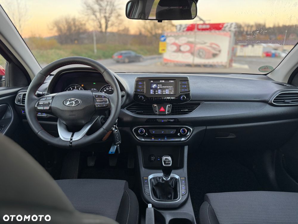 Hyundai i30 1.4 BlueDrive Comfort - 12