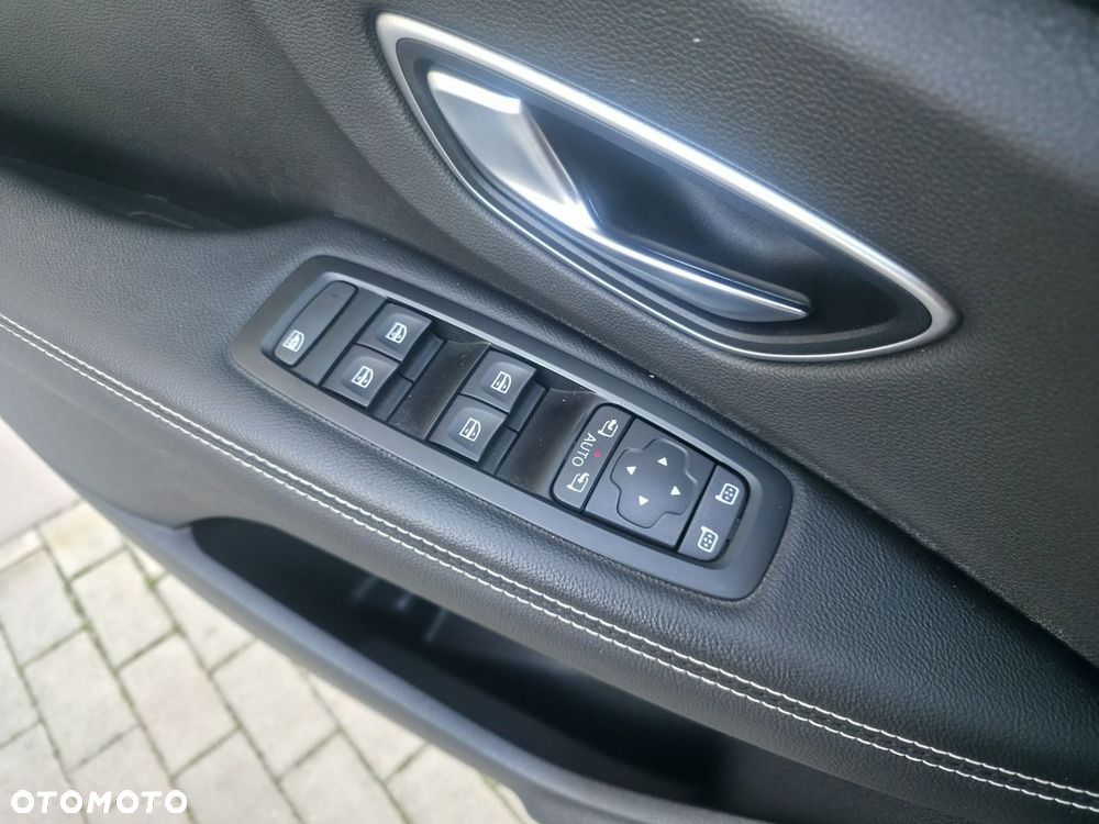 Renault Scenic - 23