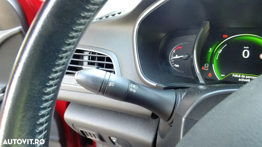 Renault Megane Energy dCi Zen - 12