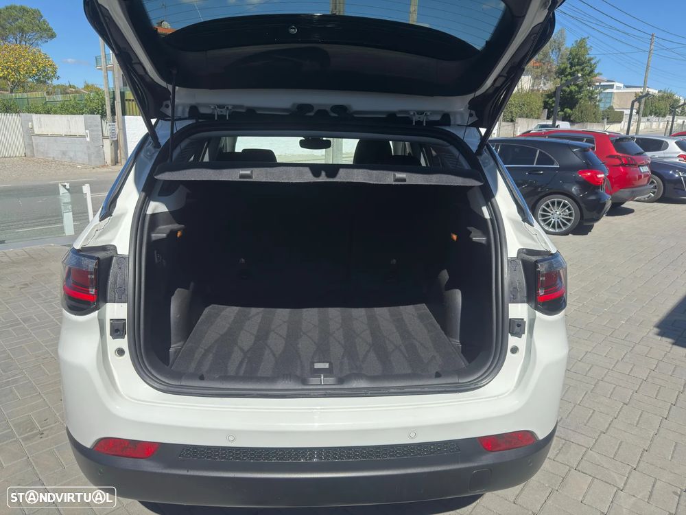 Jeep Compass 1.6 MultiJet Limited - 12