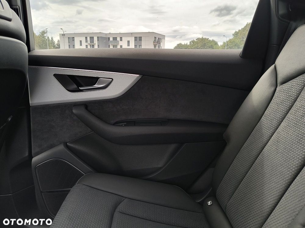 Audi Q7 60 TFSI e PHEV Quattro S Line Tiptr - 34