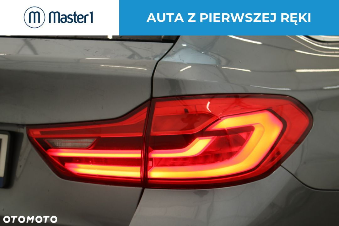 BMW Seria 5 520d xDrive Luxury Line - 11
