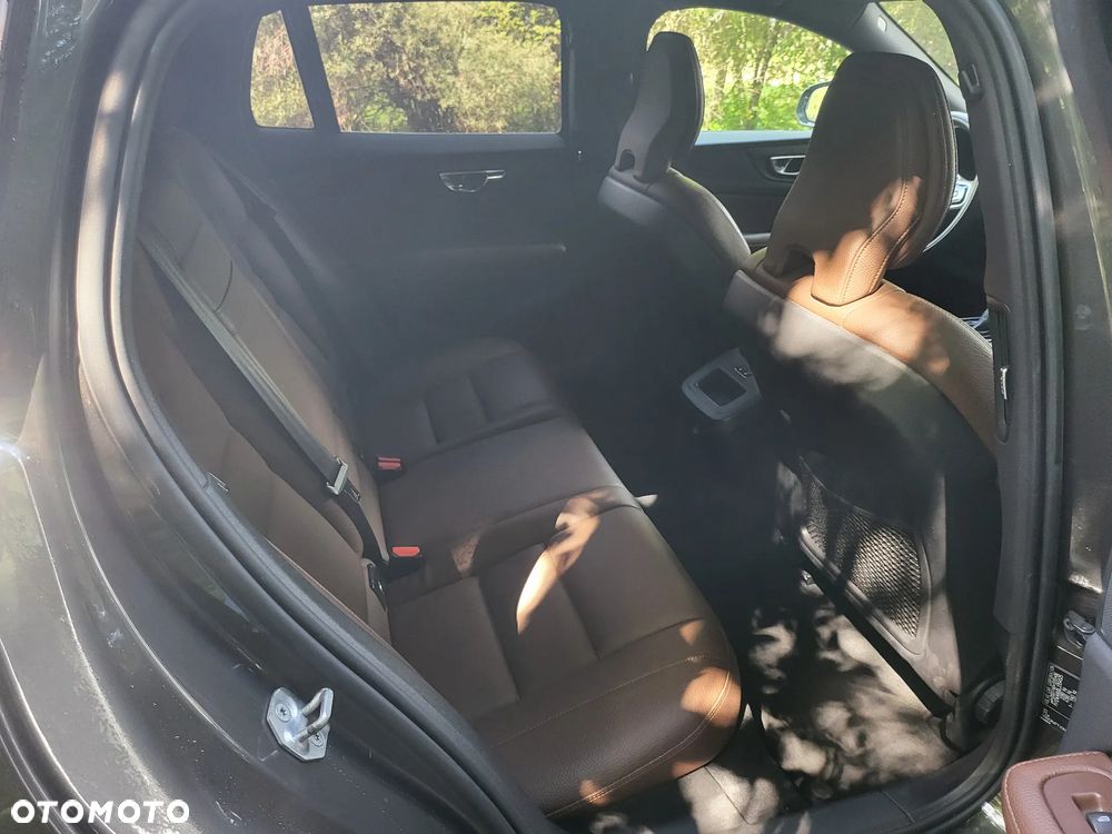 Volvo V60 D4 Inscription - 7